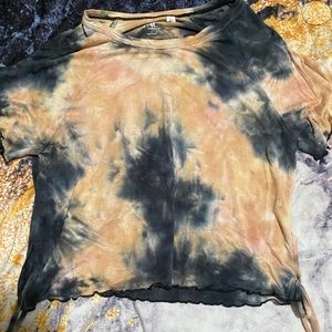 Crop top with strings on sides